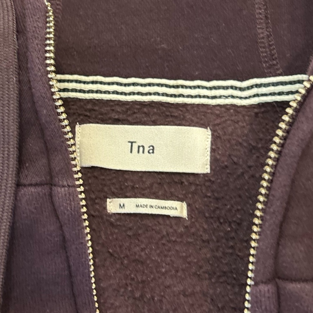 Aritzia TNA hoodie - Picture 5 of 6